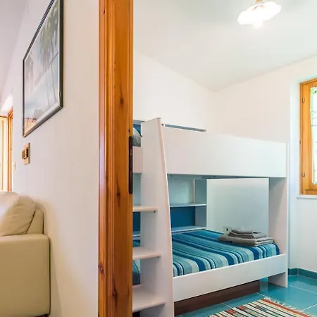 Locazione Turistica Casa Pavoncella Apartamento