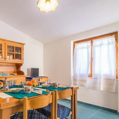 Locazione Turistica Casa Pavoncella Apartamento *