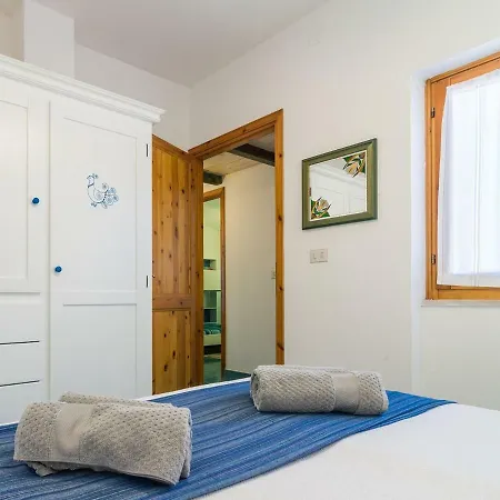 Locazione Turistica Casa Pavoncella Apartamento